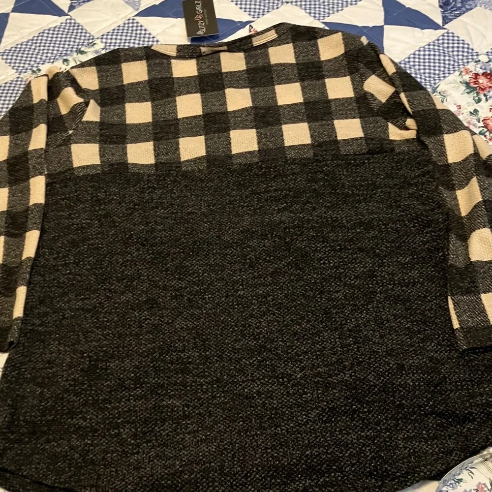 Glitzy Girlz Women's Black and Cream Checkered Crewneck Top - Picture 7 of 7